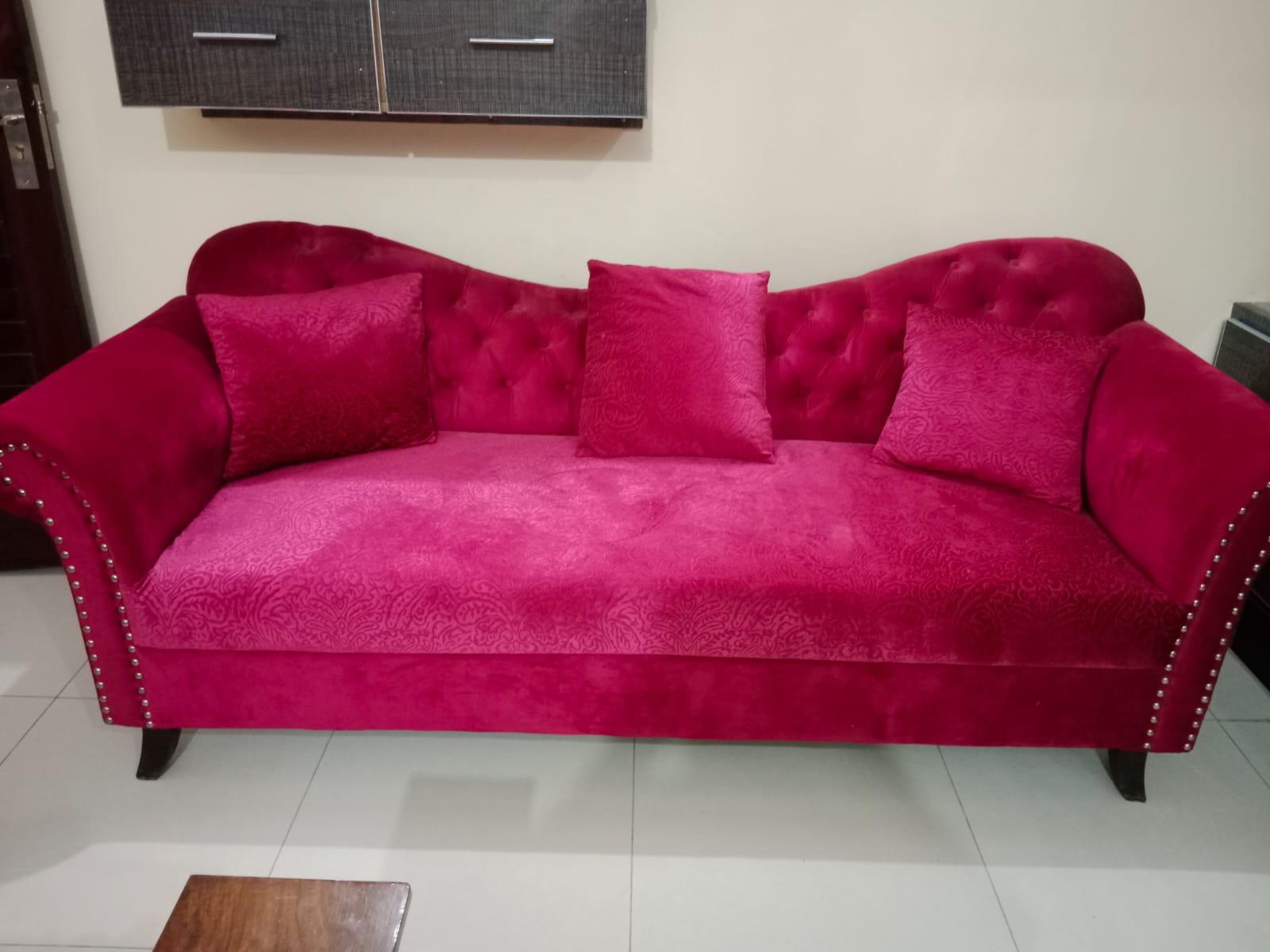 7 Seater sofa set 