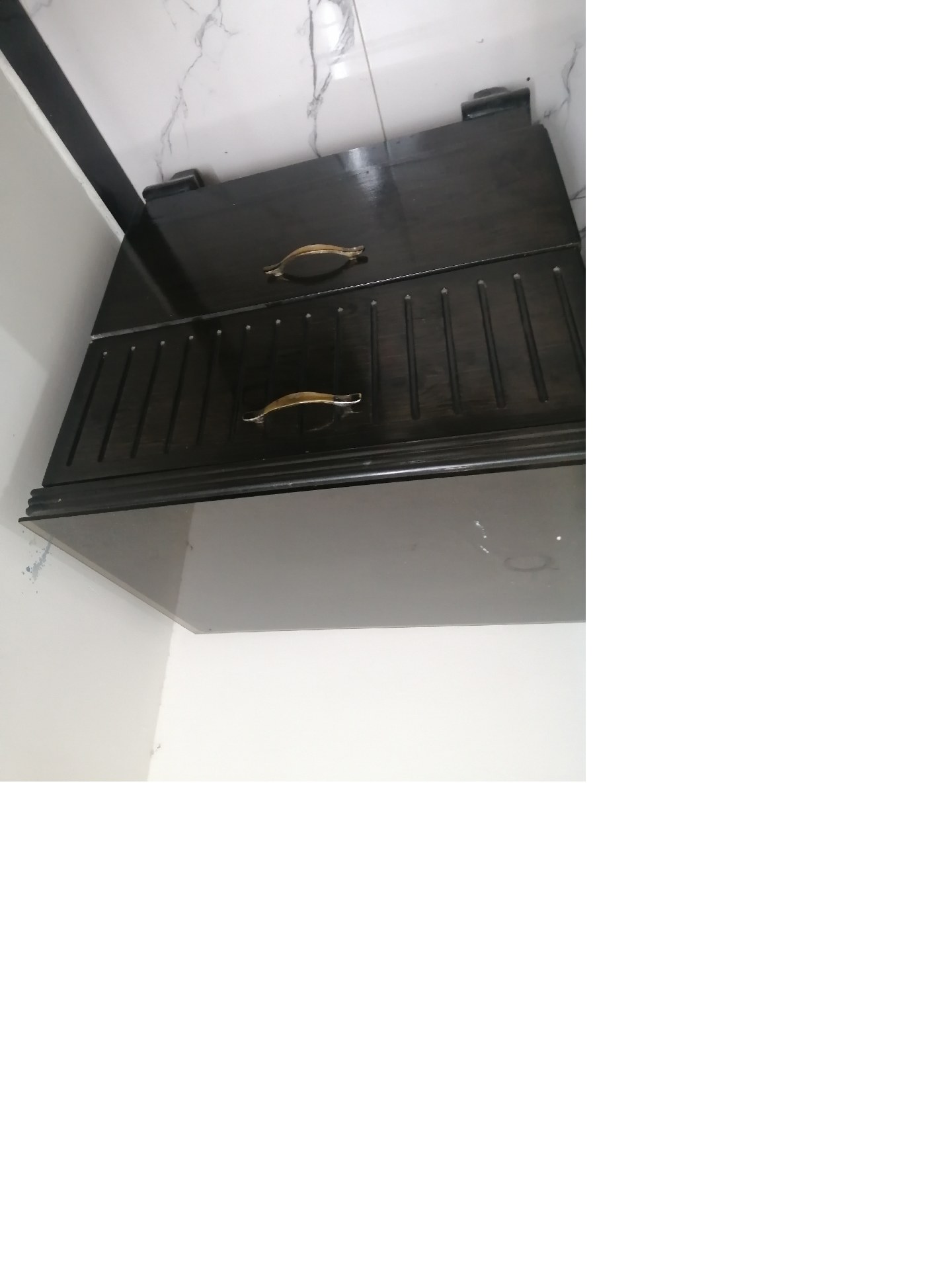 beautiful Wooden Double Bed Set with 2 Side Tables 9 /10 conditions photo 3
