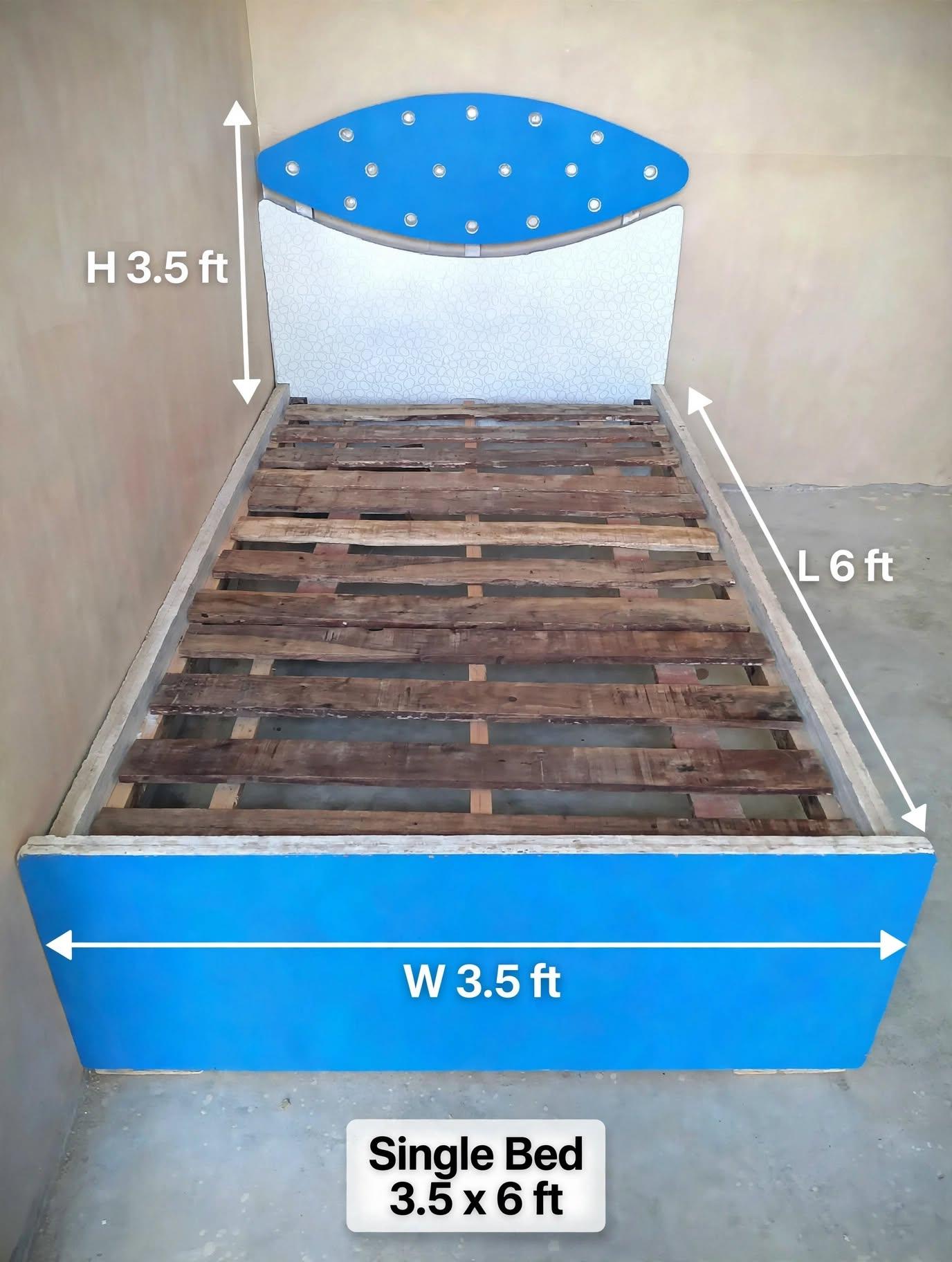 Single Bed 3.5 x 6 ft - Blue & White - MDF Laminated with Wooden Slats  - Karachi