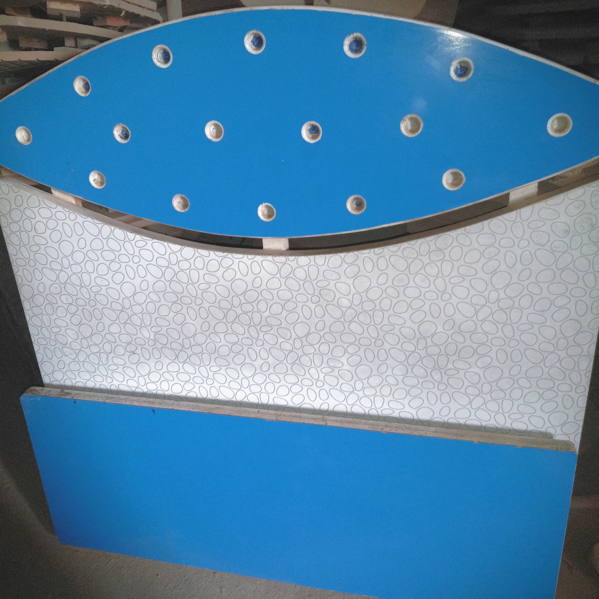 Single Bed 3.5 x 6 ft - Blue & White - MDF Laminated with Wooden Slats - Karachi photo 4