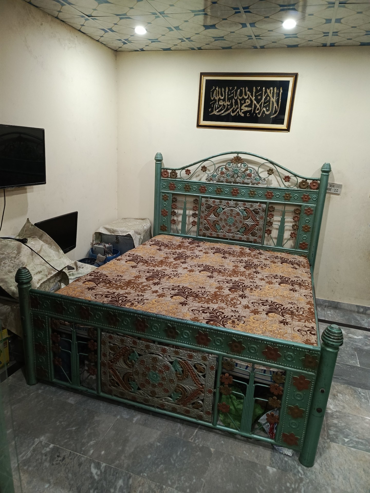Heavy Iron Double Bed for Sale | Metal Bed | Lahore